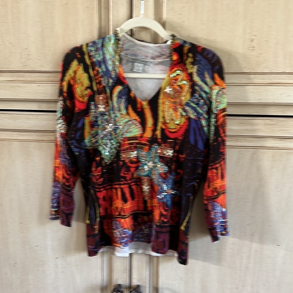 Alberto Makali sweater.